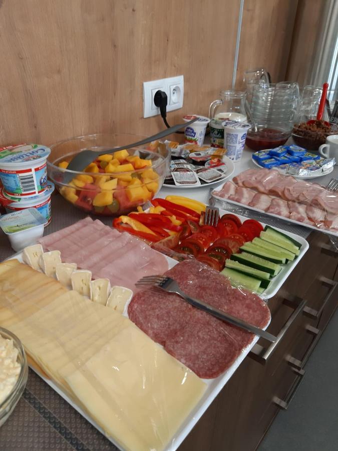 Penzion U Bustiku Sardice Екстериор снимка